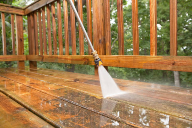 Best Deck and Patio Pressure Washing in La Vernia, TX